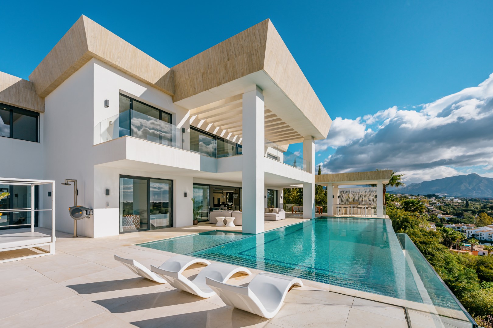 Luxury villa for sale benahavis